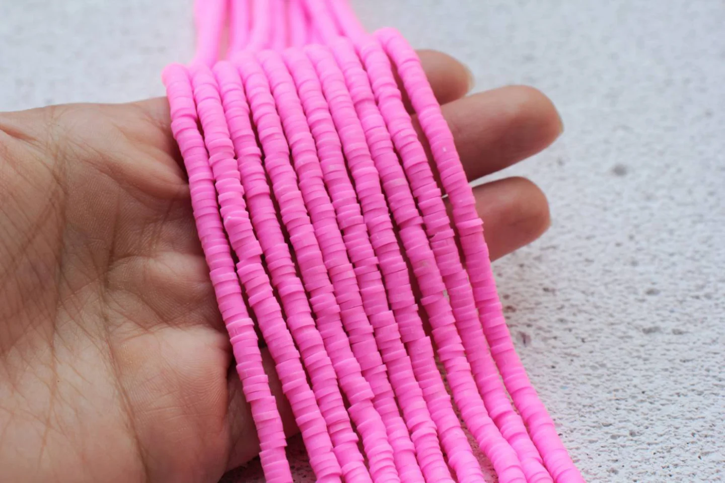 4mm-neon-pink-heishi-disc-surfer-beads.