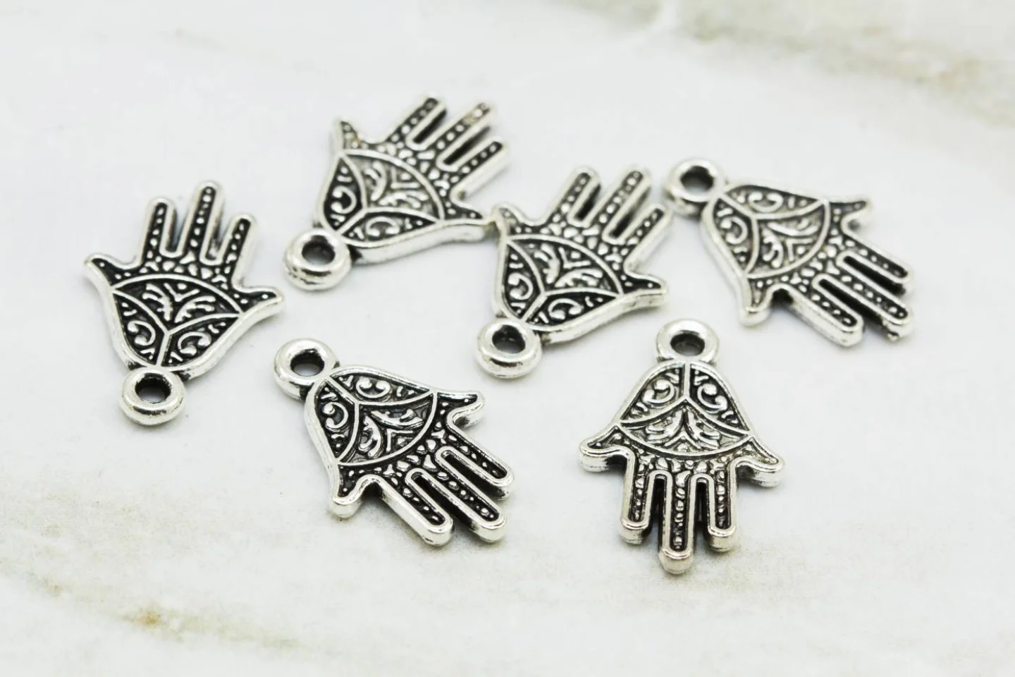 metal-fatima-hand-jewelry-pendants-charm.