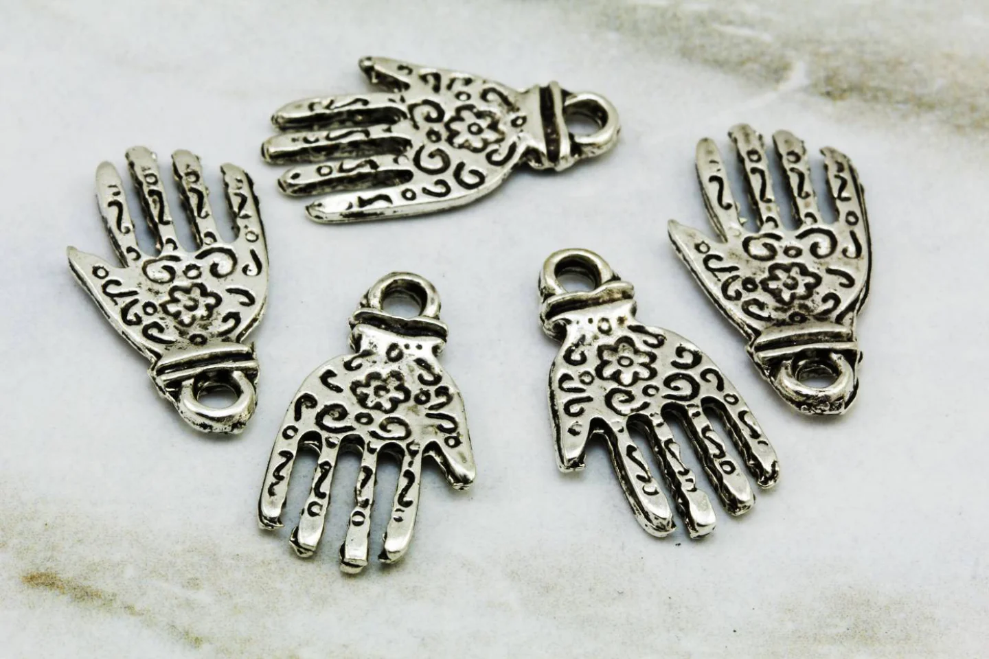 silver-jewelry-findings-pendants-charms.