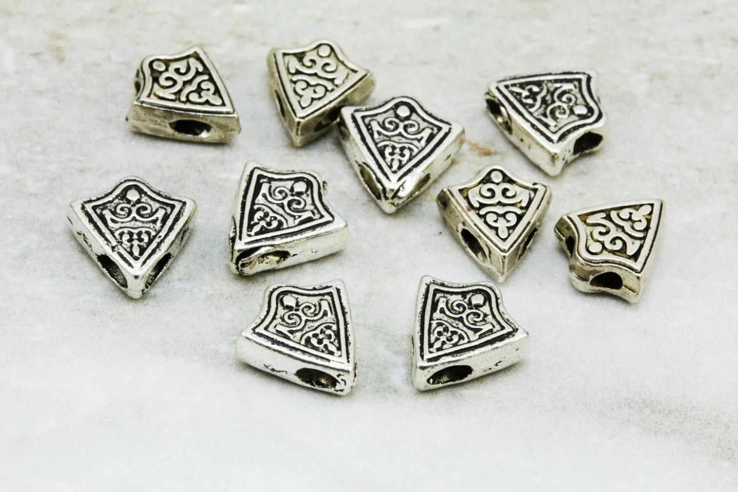 triangle-jewelry-beads-silver-charms.