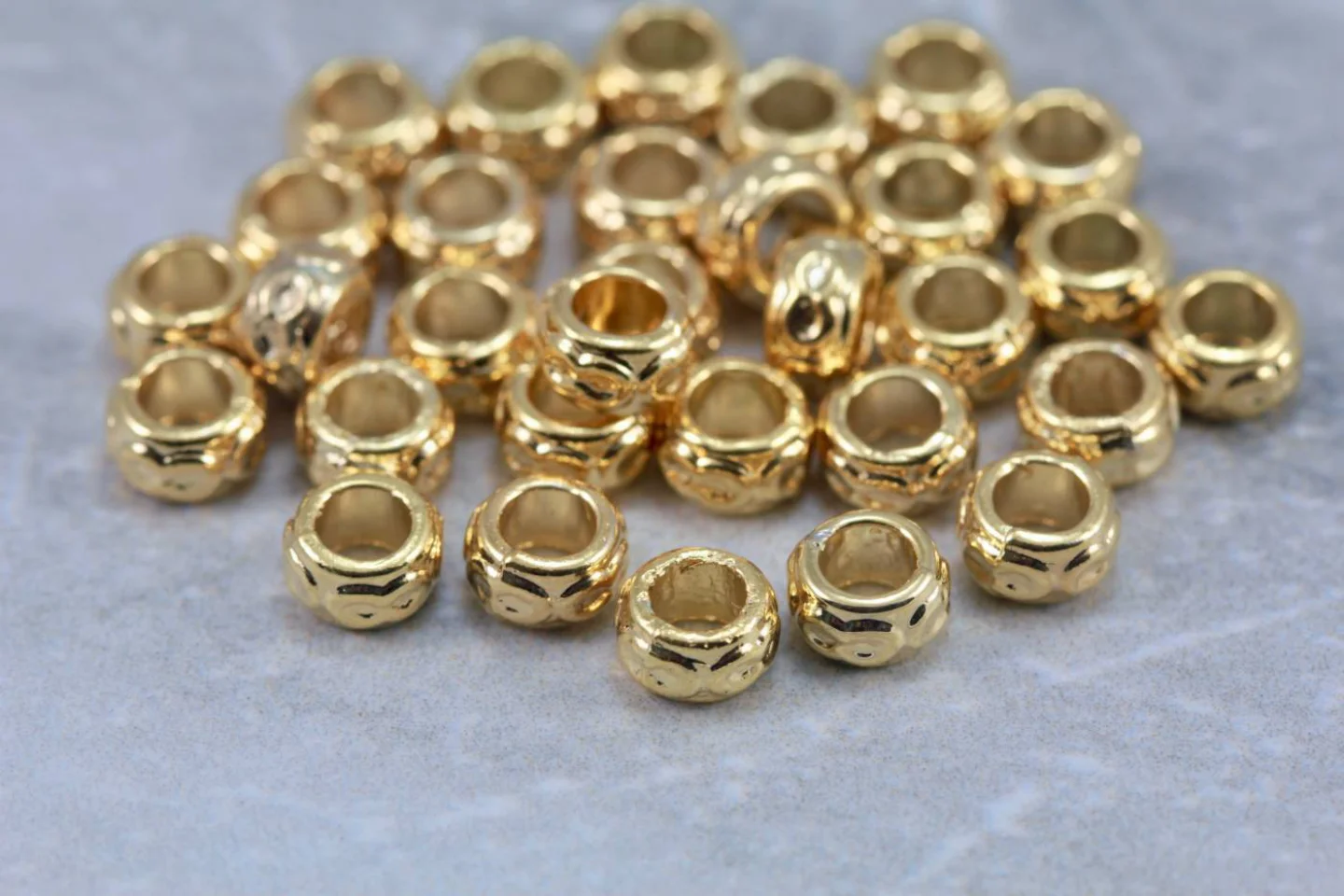 mini-gold-round-jewelry-spacers.