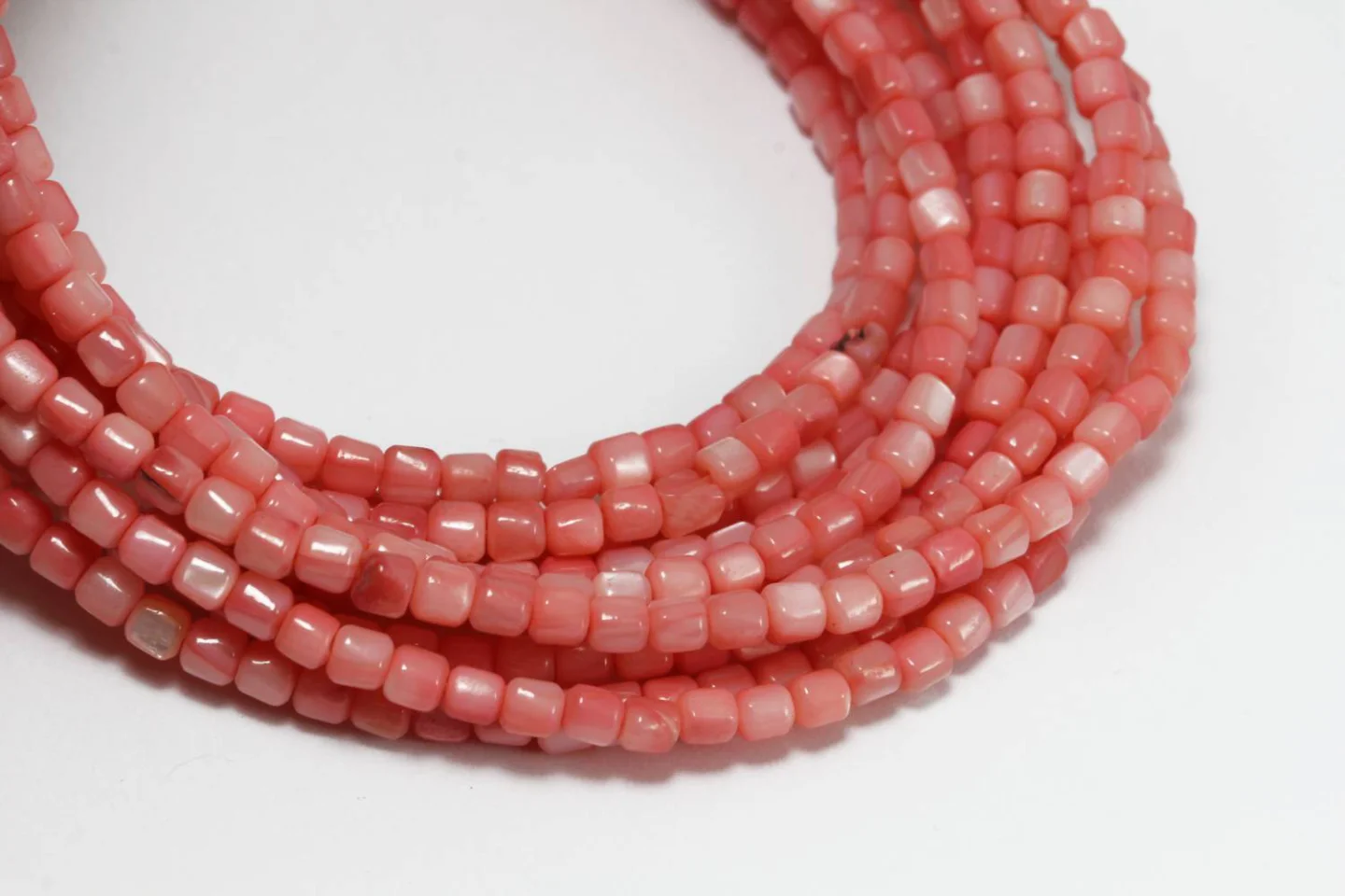 3mm-pink-coral-shell-beads.