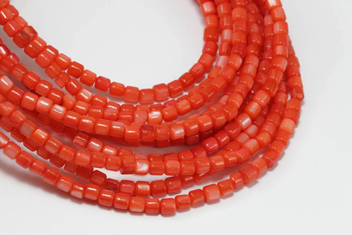 3mm-red-shell-beads.