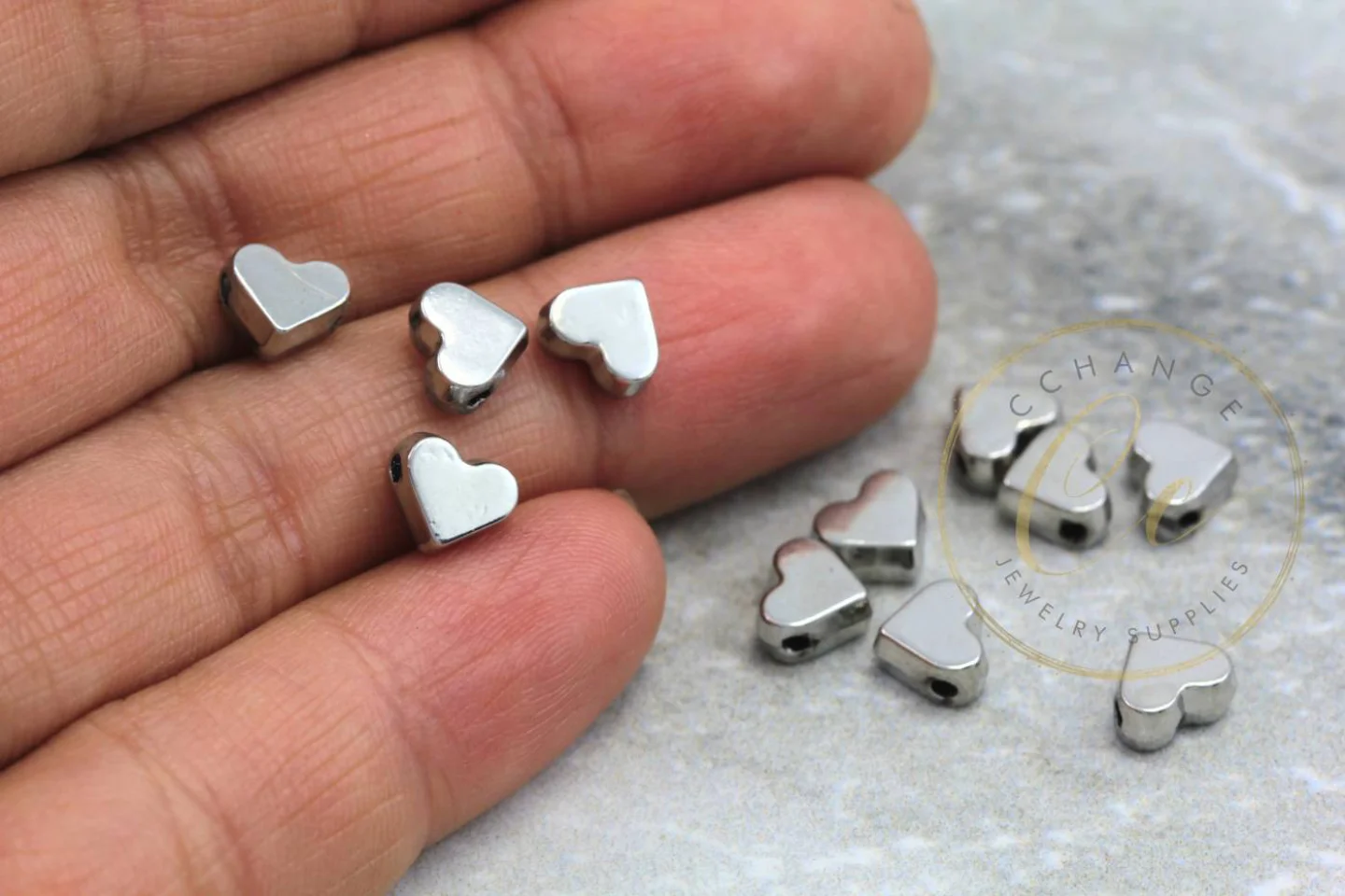 silver-mini-metal-heart-charms.