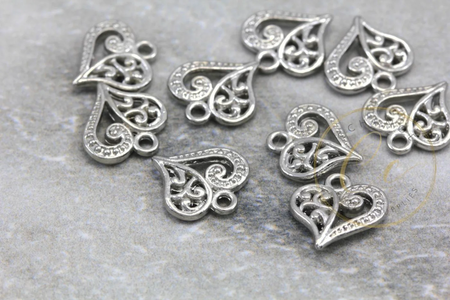 jewelry-metal-heart-pendant-charms.
