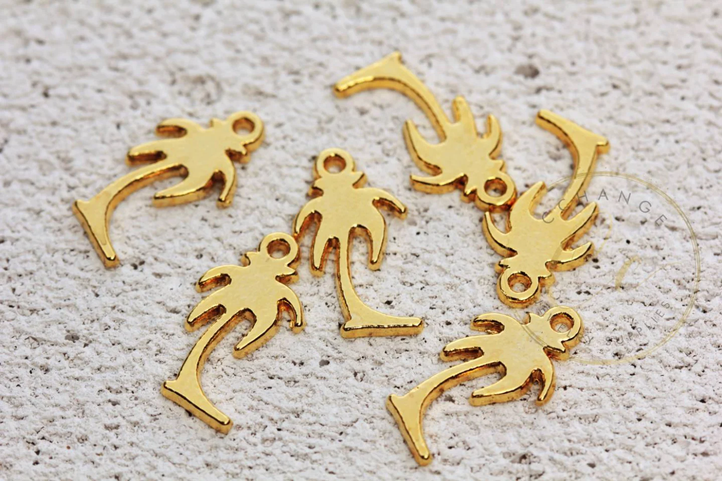 gold-plated-palm-tree-pendant-charms.