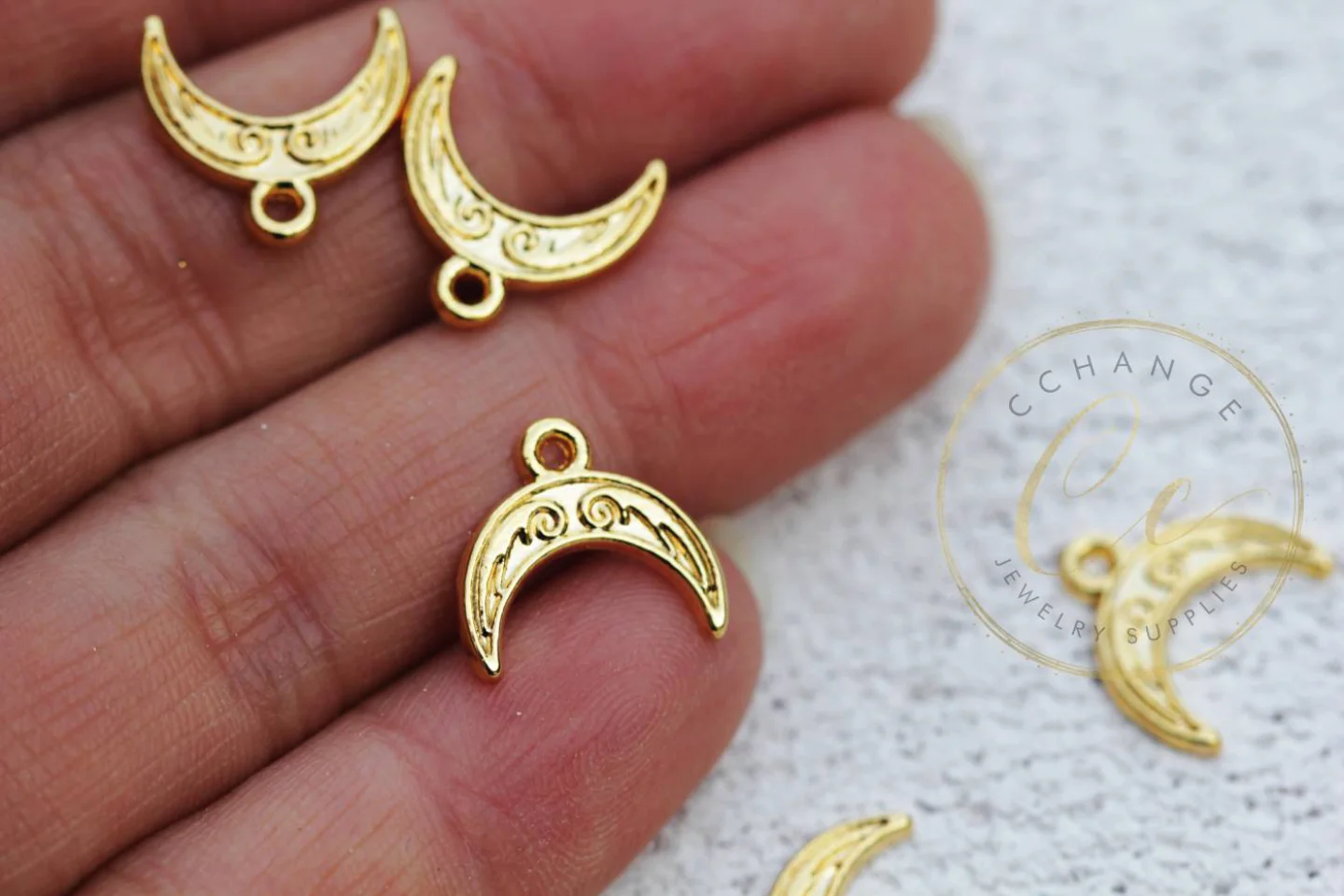 gold-moon-crescent-tiny-pendant-charms.