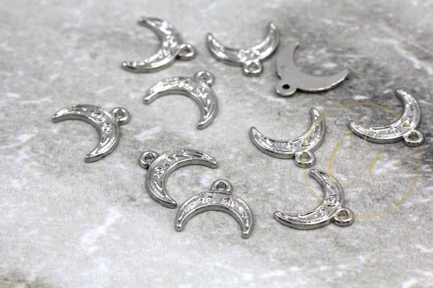 rhodium-plated-silver-jewelry-pendants.