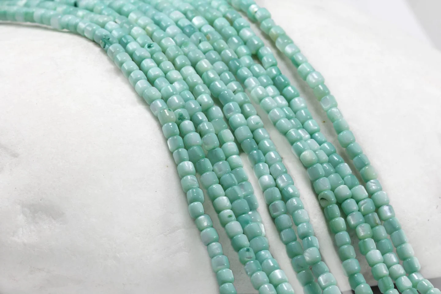 3mm-barrel-mint-green-shell-beads.