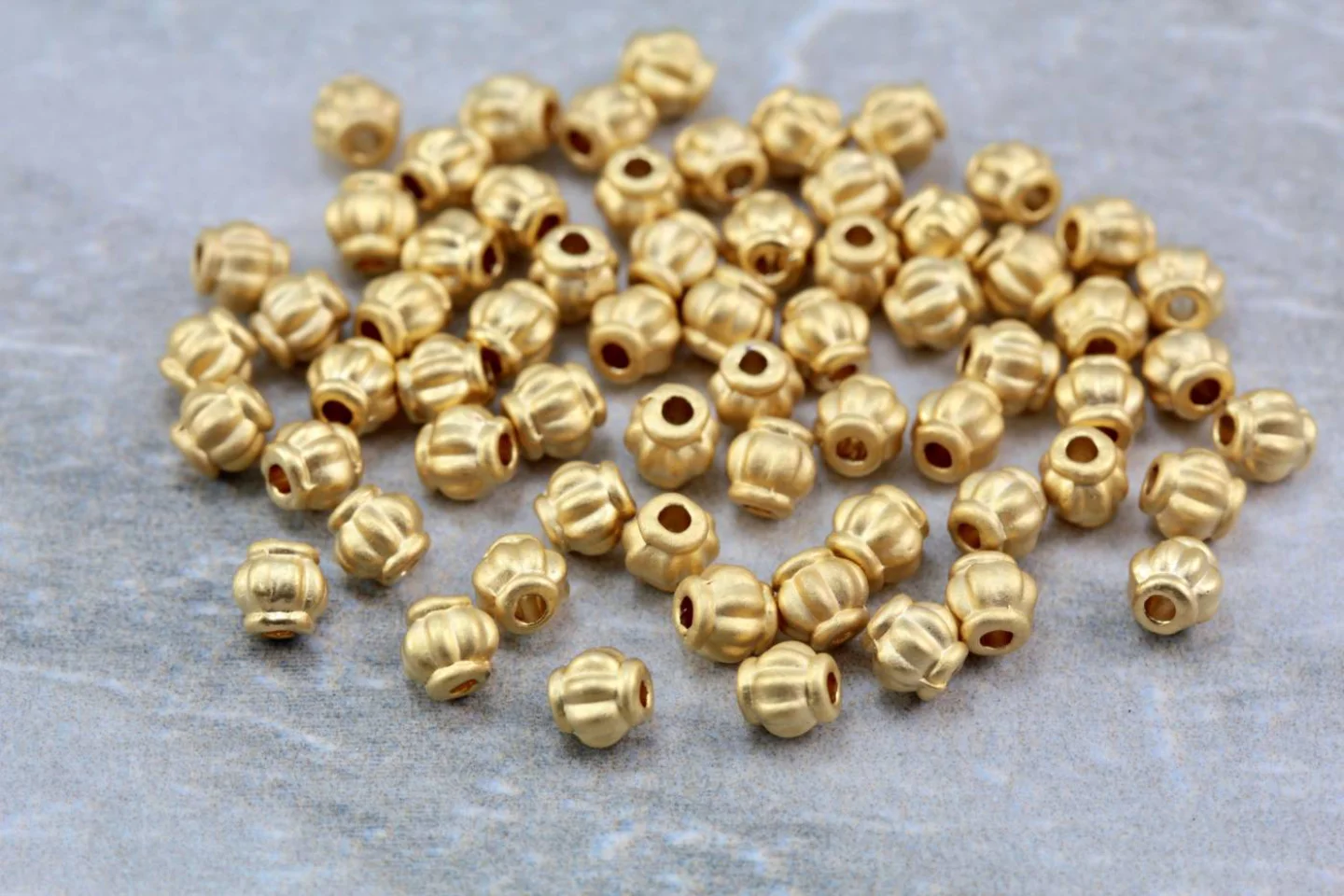 gold-metal-mini-spacer-bead-findings.
