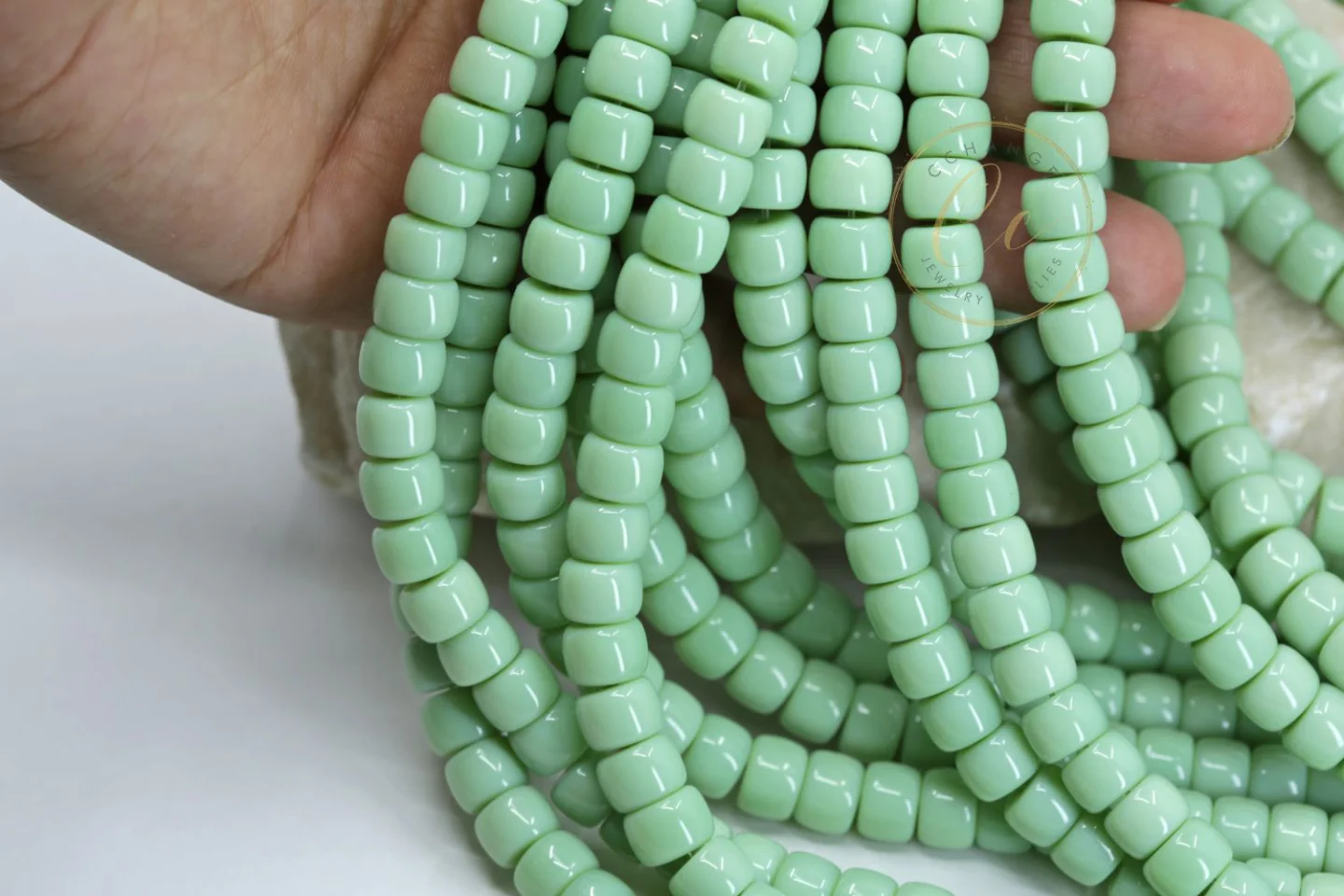 mint-green-8mm-glass-bead.