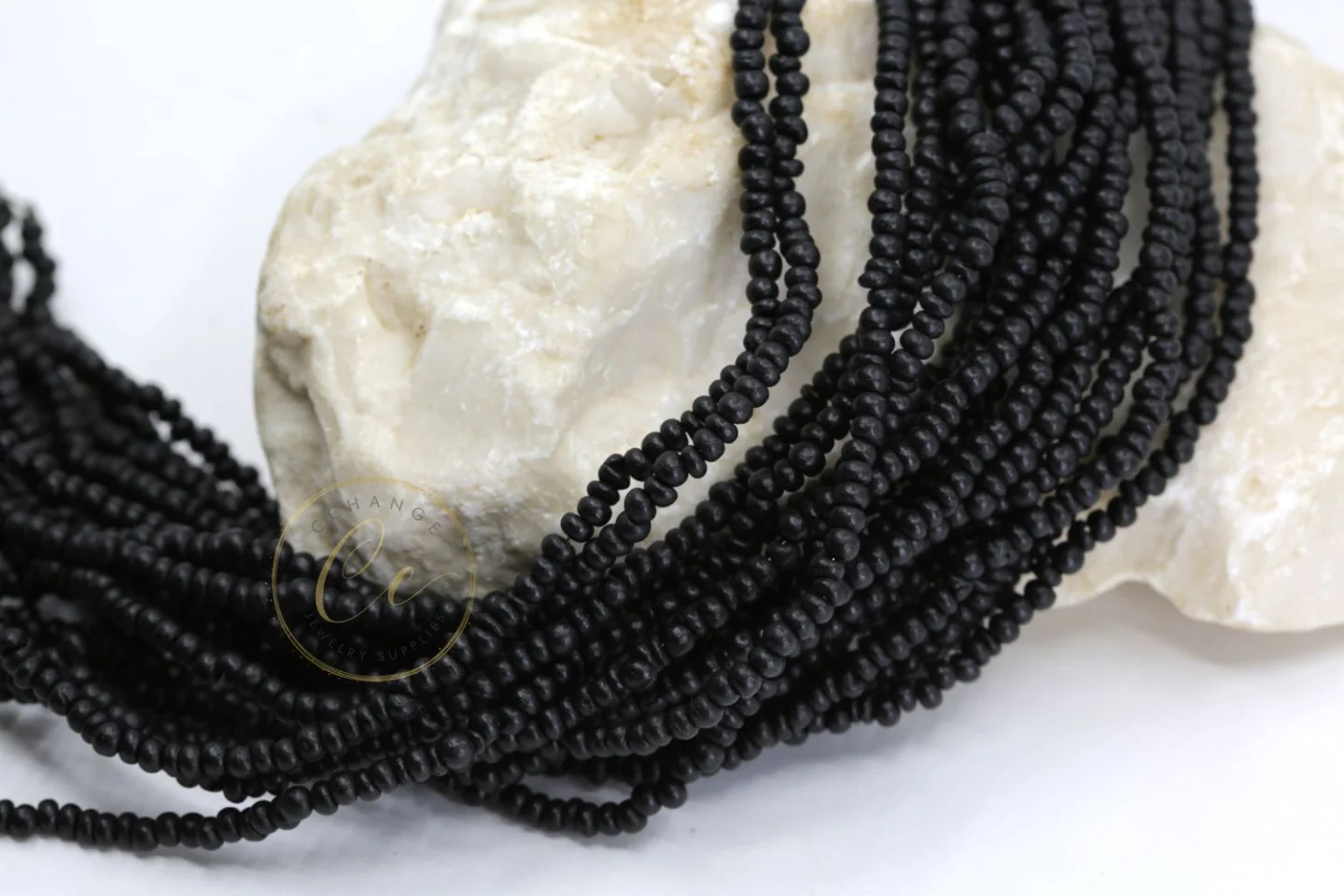 3mm-black-natural-coconut-beads.