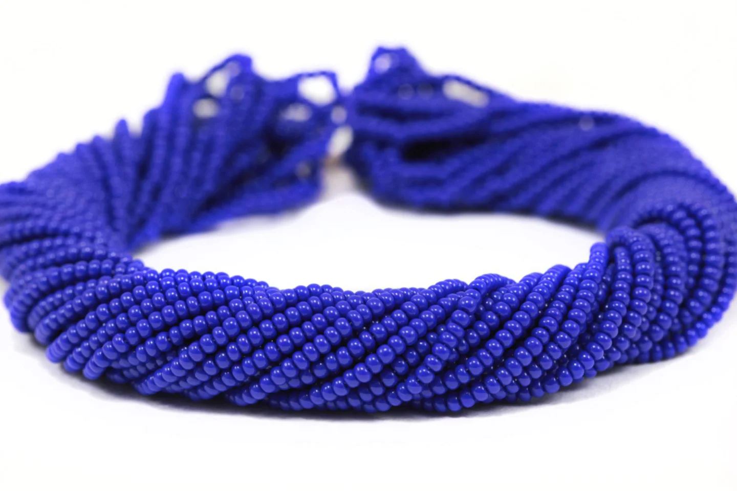 saxe-blue-czech-seed-bead-hank-33060.
