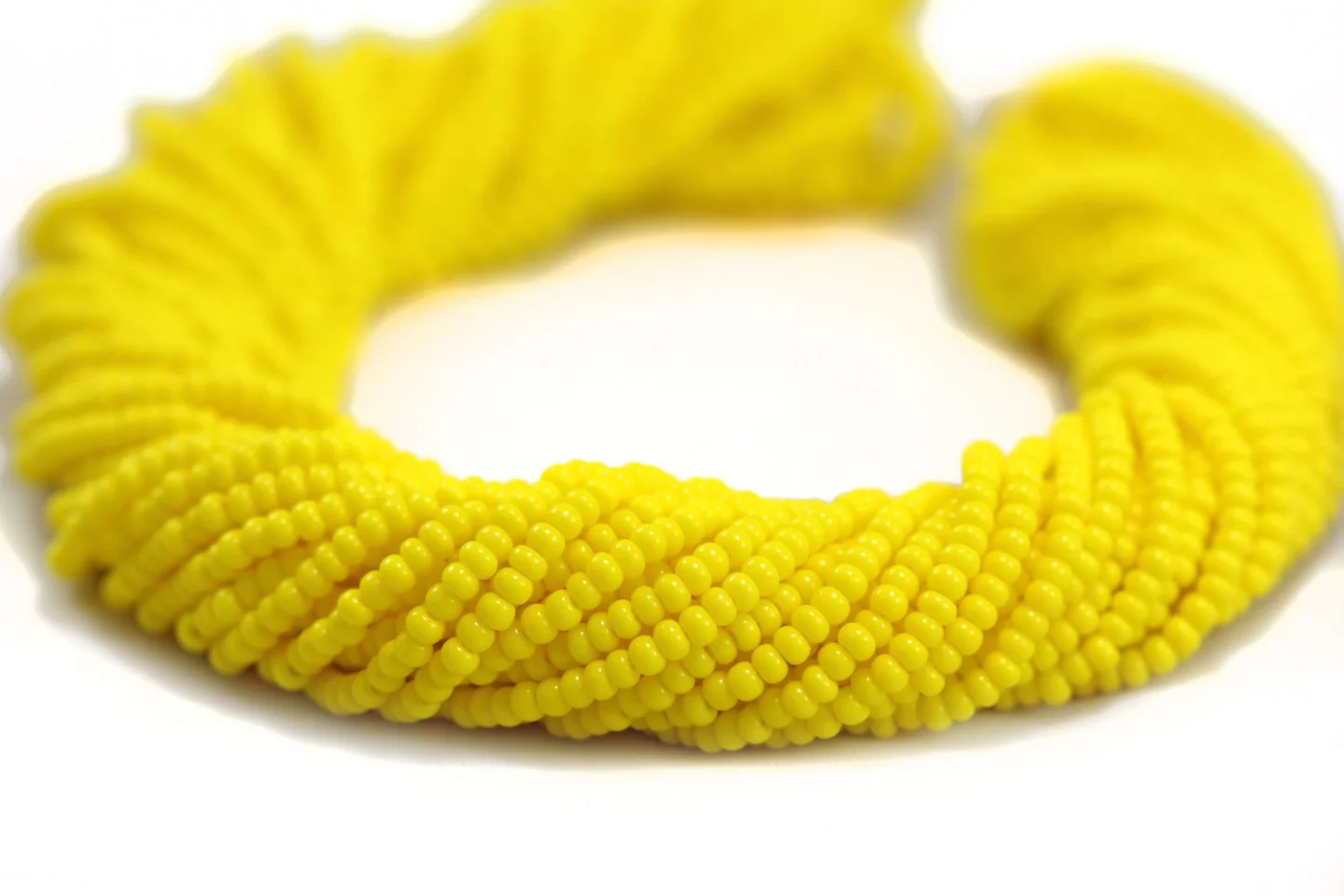 yellow-czech-seed-bead-hank-83110.