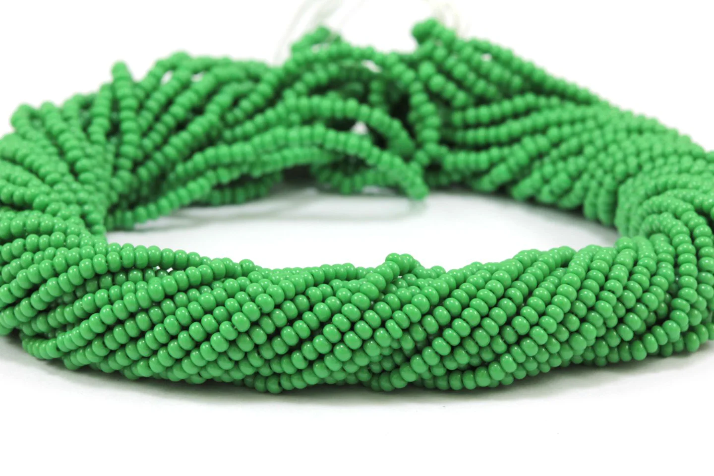 green-czech-seed-bead-53250.