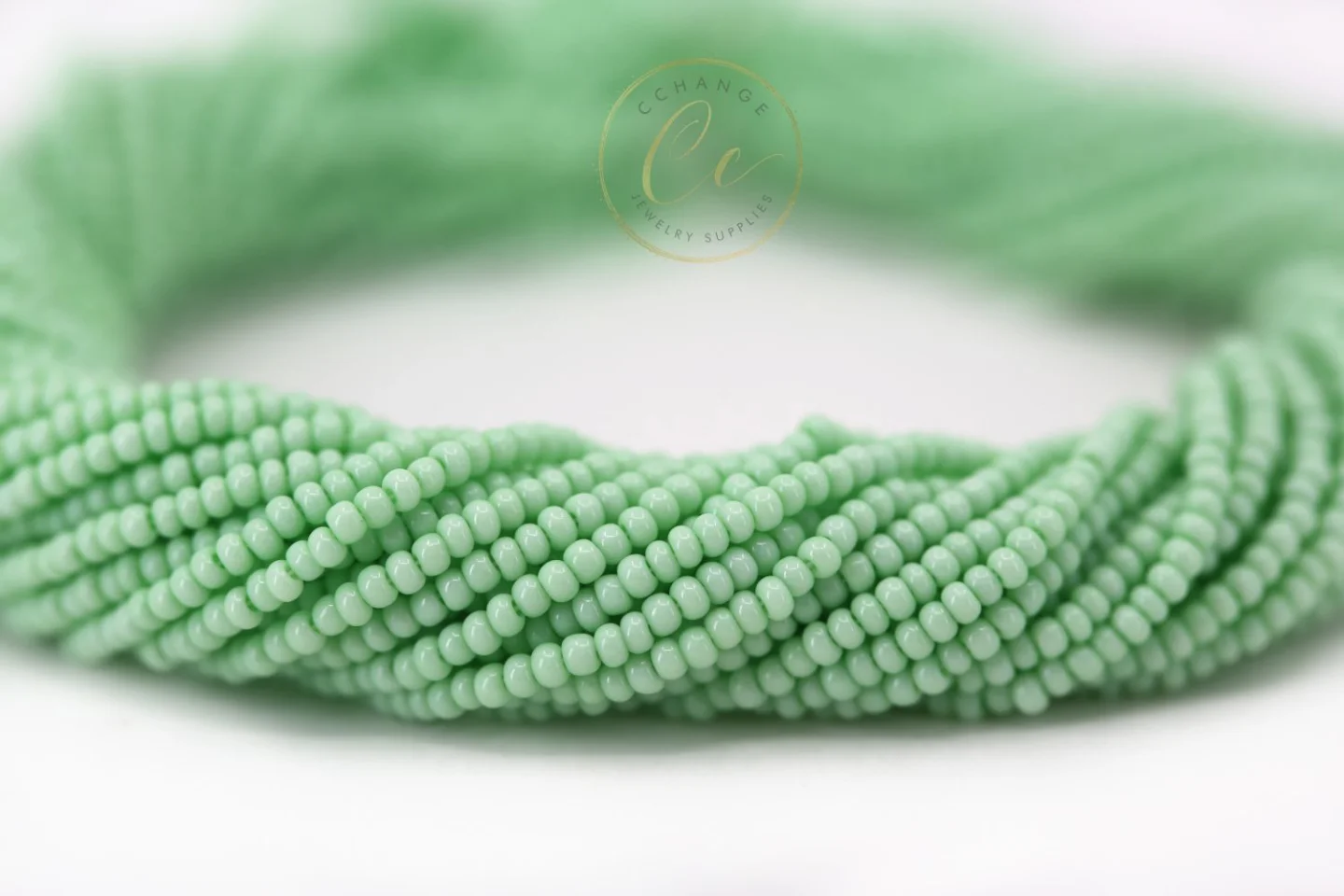 mint-green-czech-seed-beads-03261.