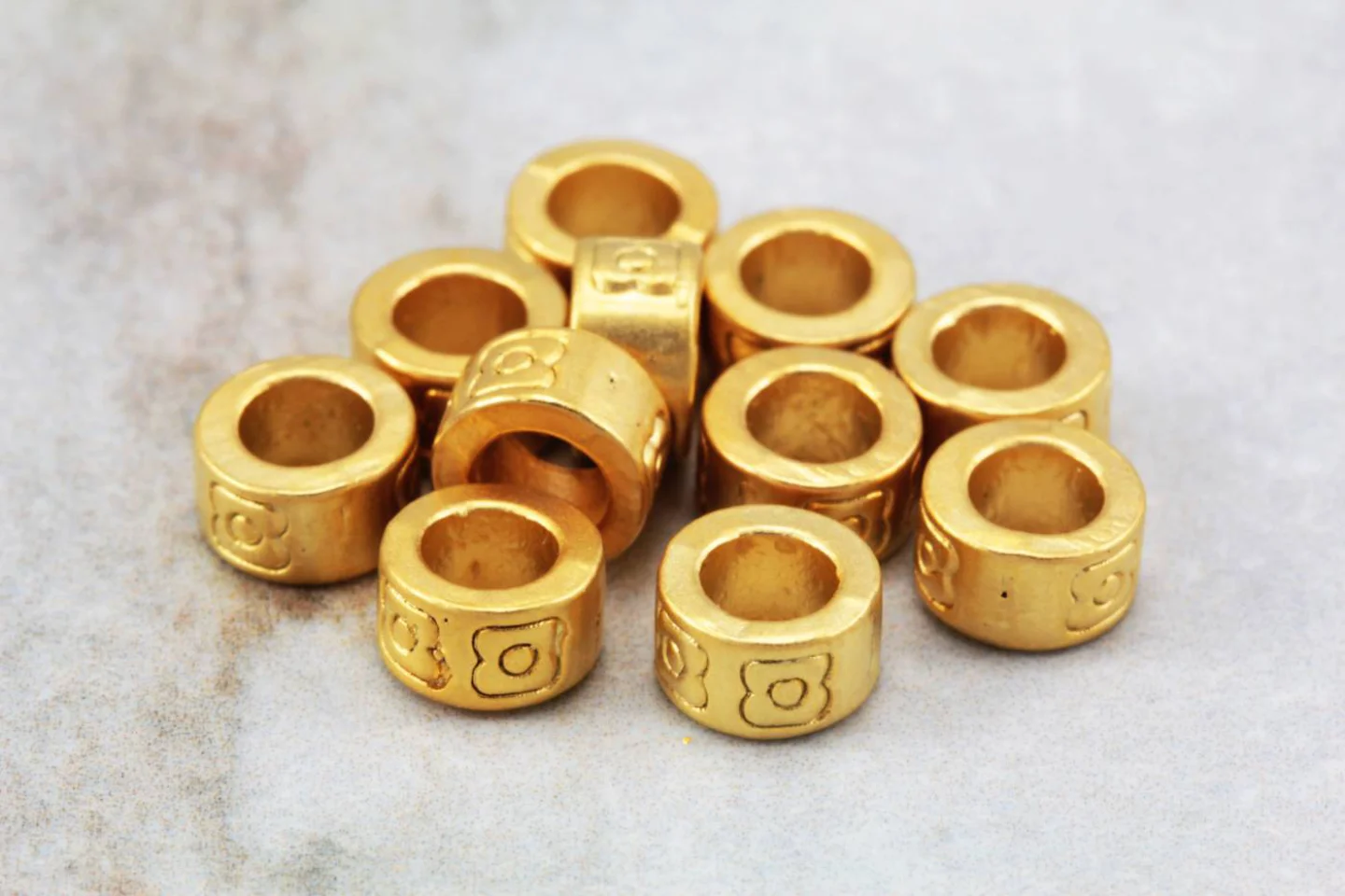 7mm-gold-plated-rondelle-spacer-beads.
