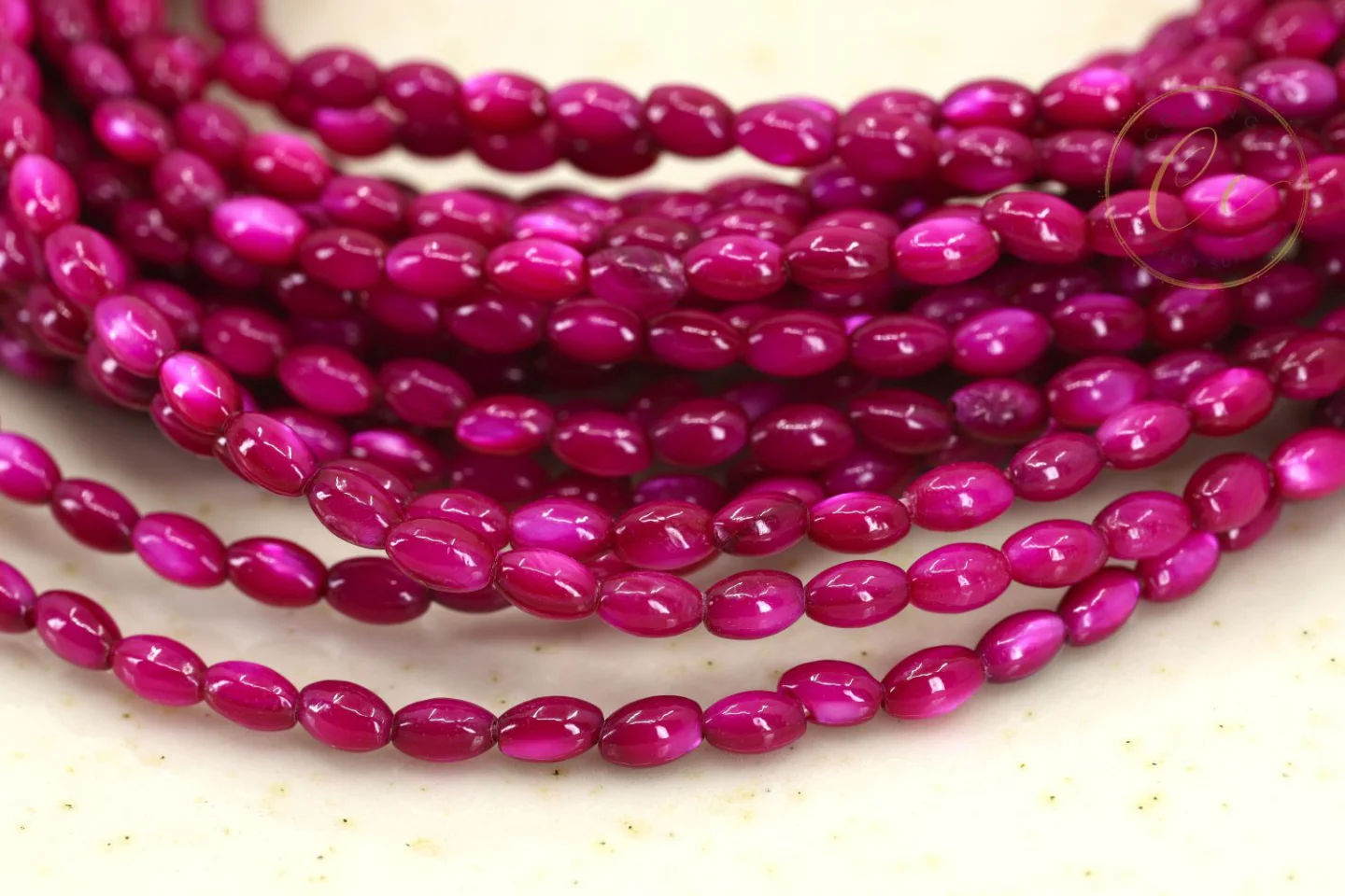 3mm-fuchsia-rice-shell-mop-beads.