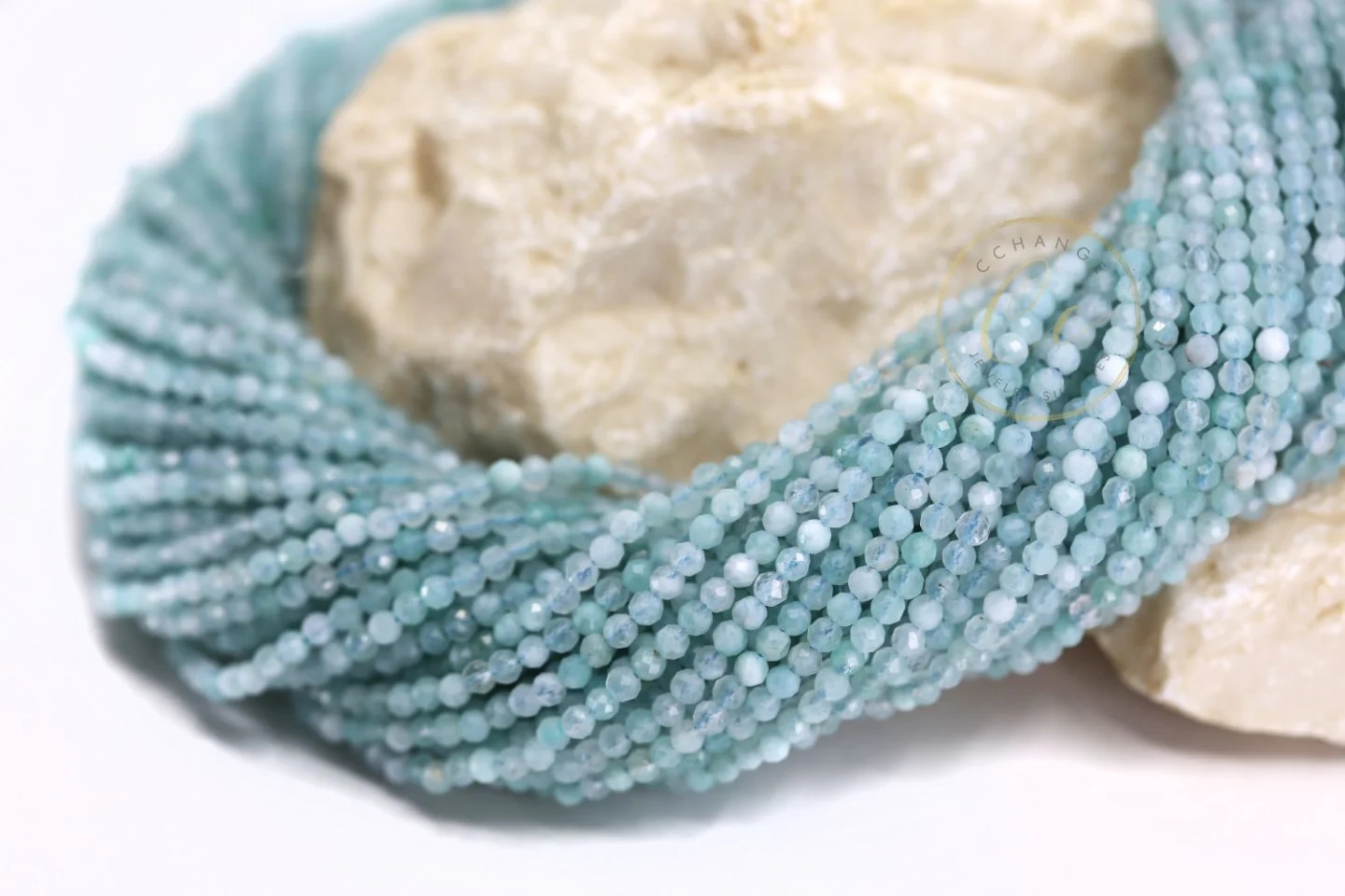 3mm-faceted-round-aquamarine-beads.