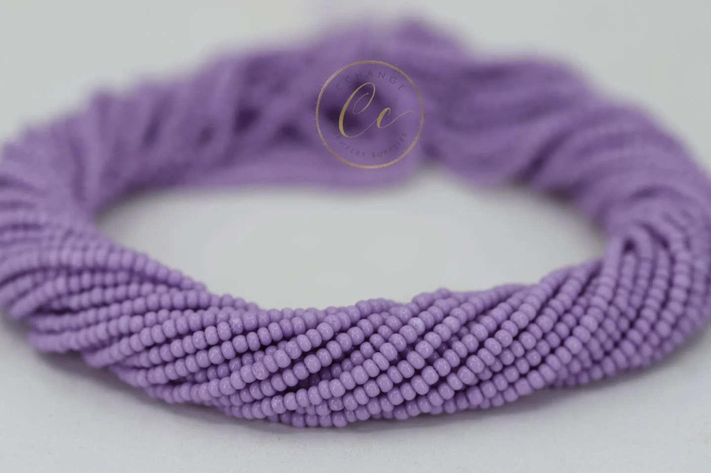 pastel-pale-purple-seed-bead-03122.