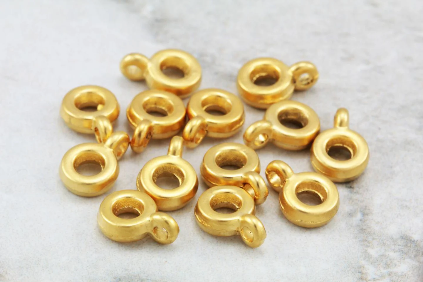 gold-mini-metal-ring-charm-holders.