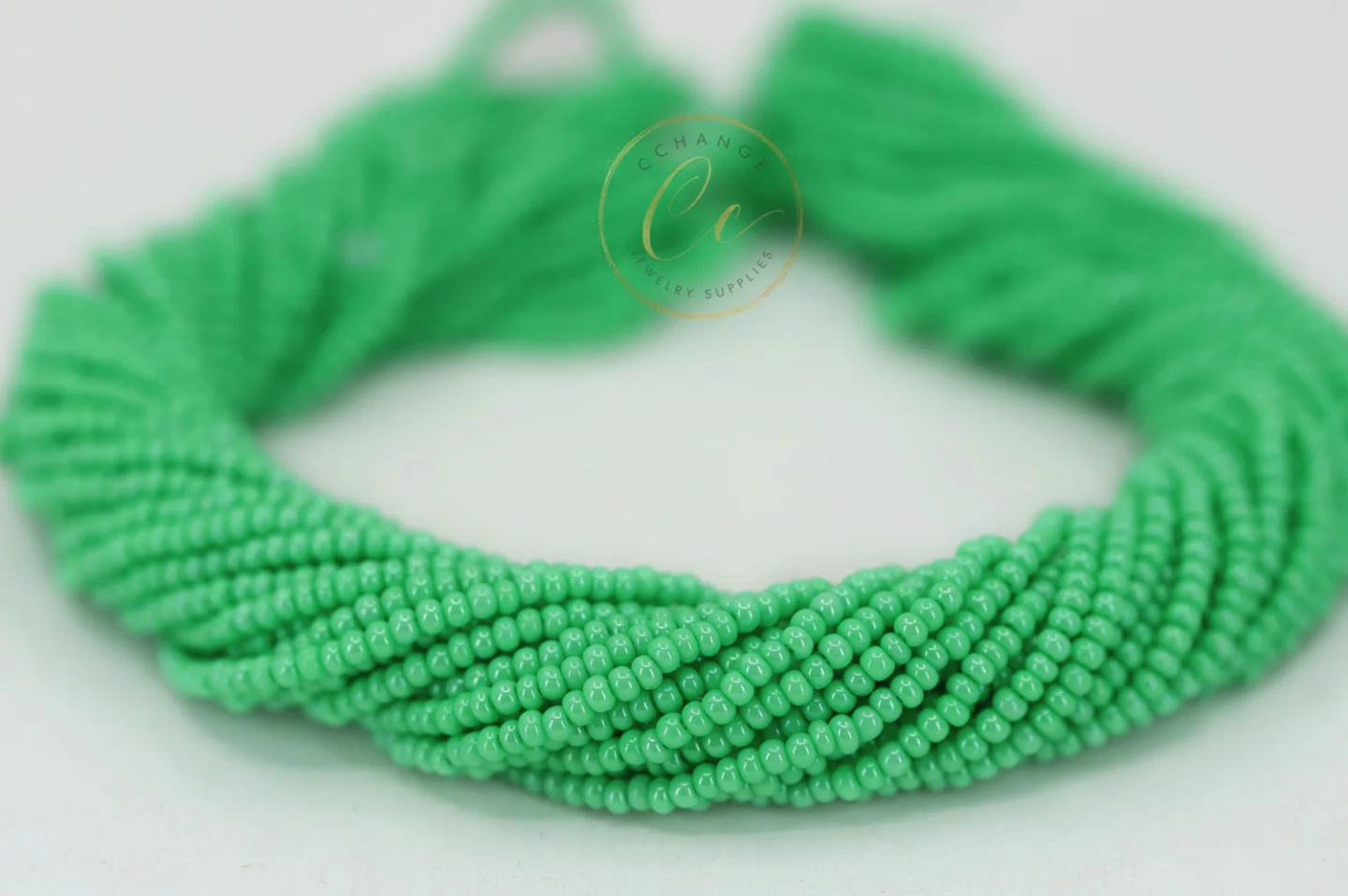 Irish-green-seed-bead-16356.