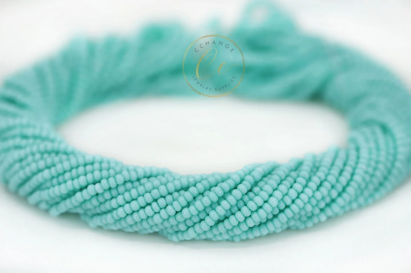 pastel-turquoise-seed-bead-03164.