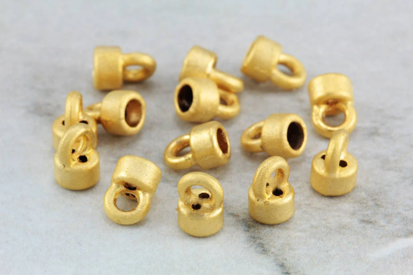 gold-metal-mini-3mm-hole-end-caps.