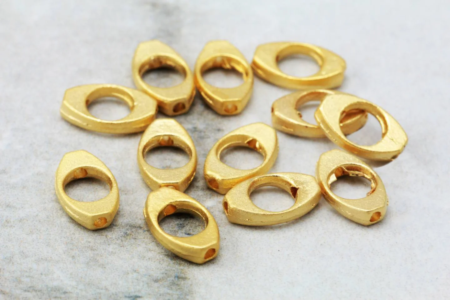 gold-plated-metal-mini-oval-charms.