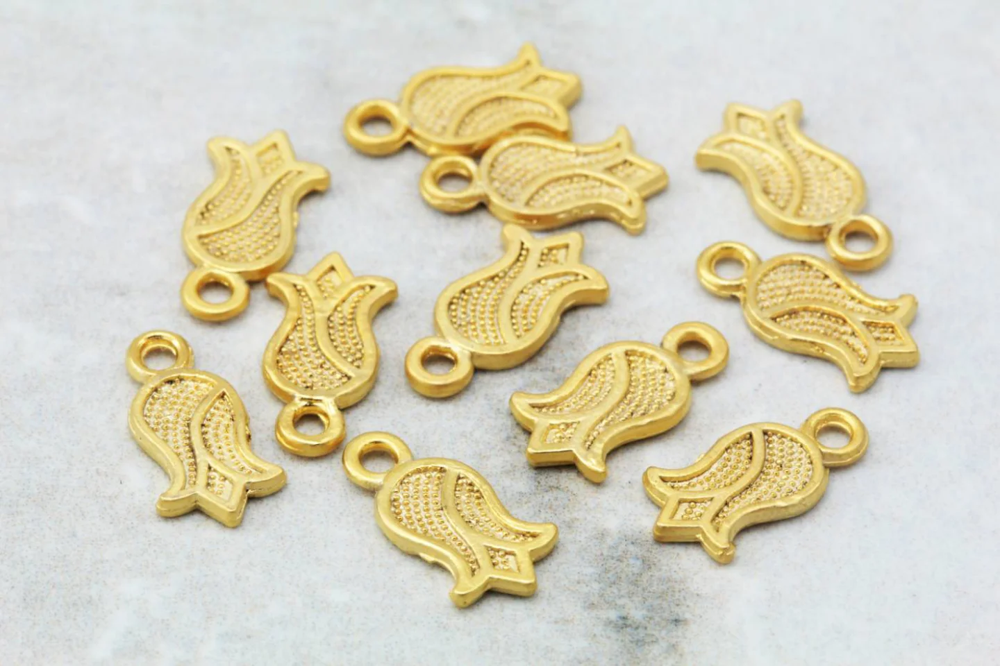 gold-plated-mini-tulip-pendant-charms.