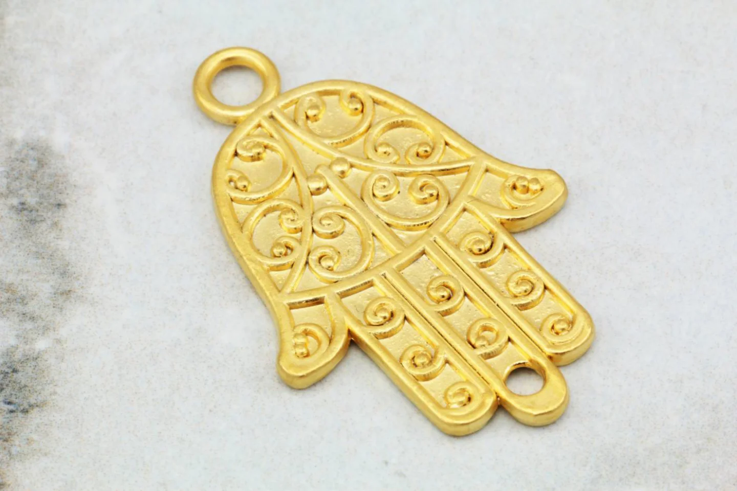 gold-plated-big-flat-metal-hamsa-pendant.