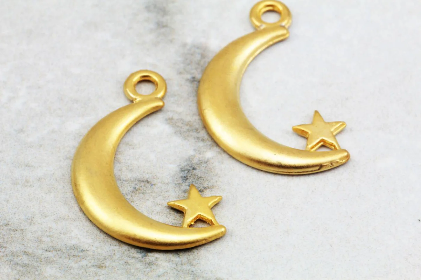 gold-plated-metal-tiny-moon-pendants.