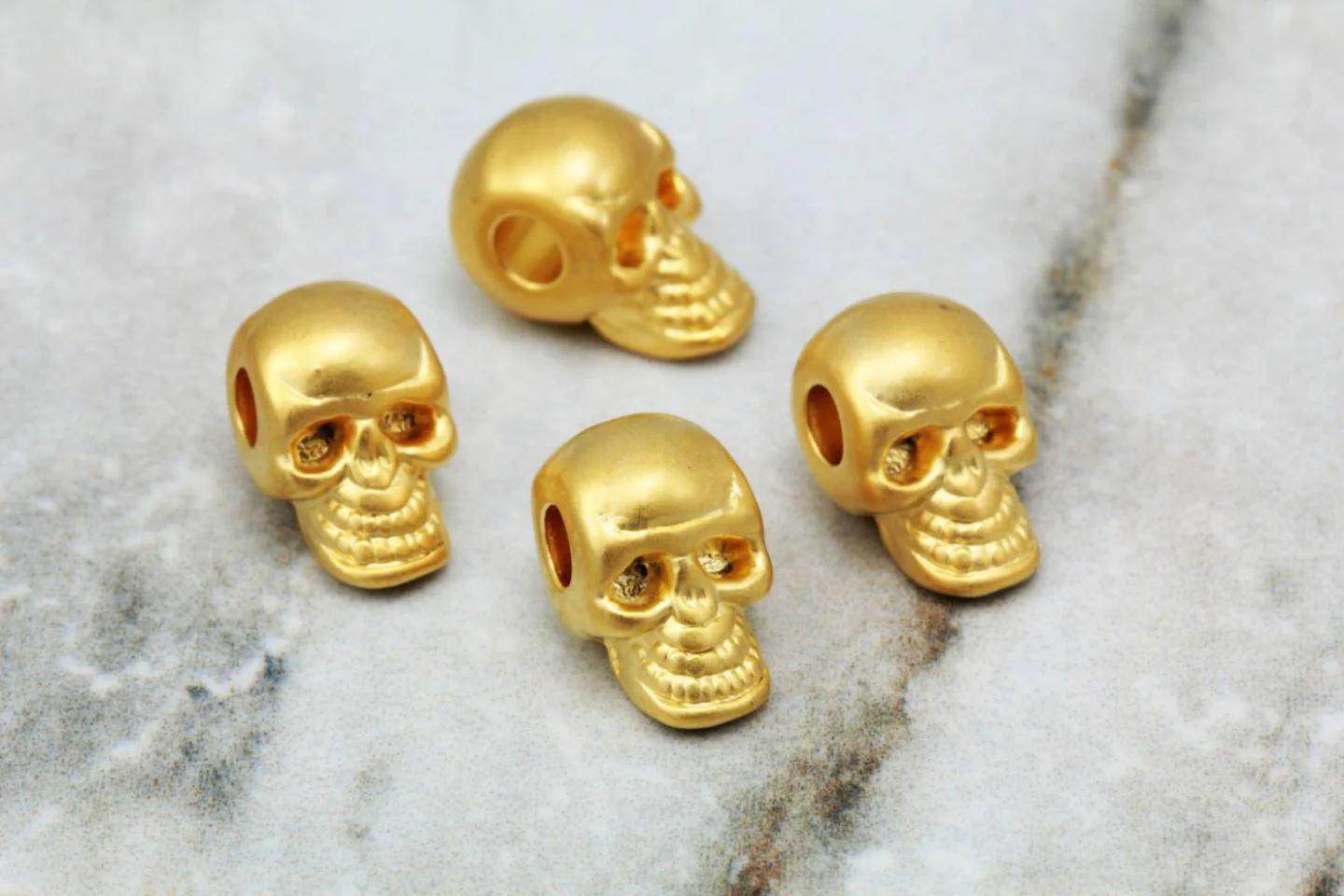 gold-metal-skull-dead-head-charms.