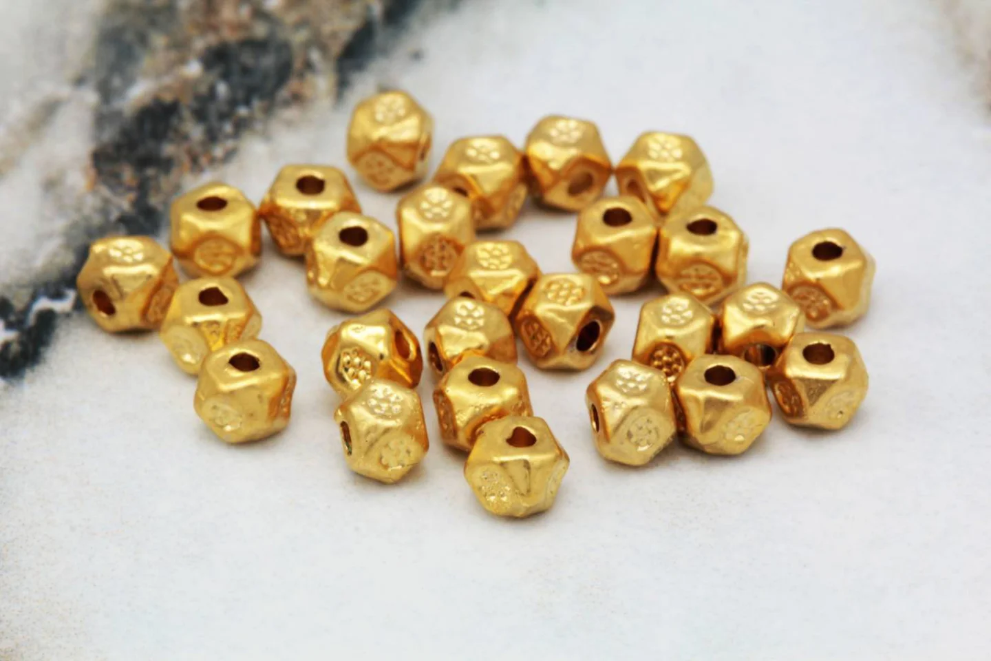 4mm-metal-mini-gold-cube-spacer-beads.