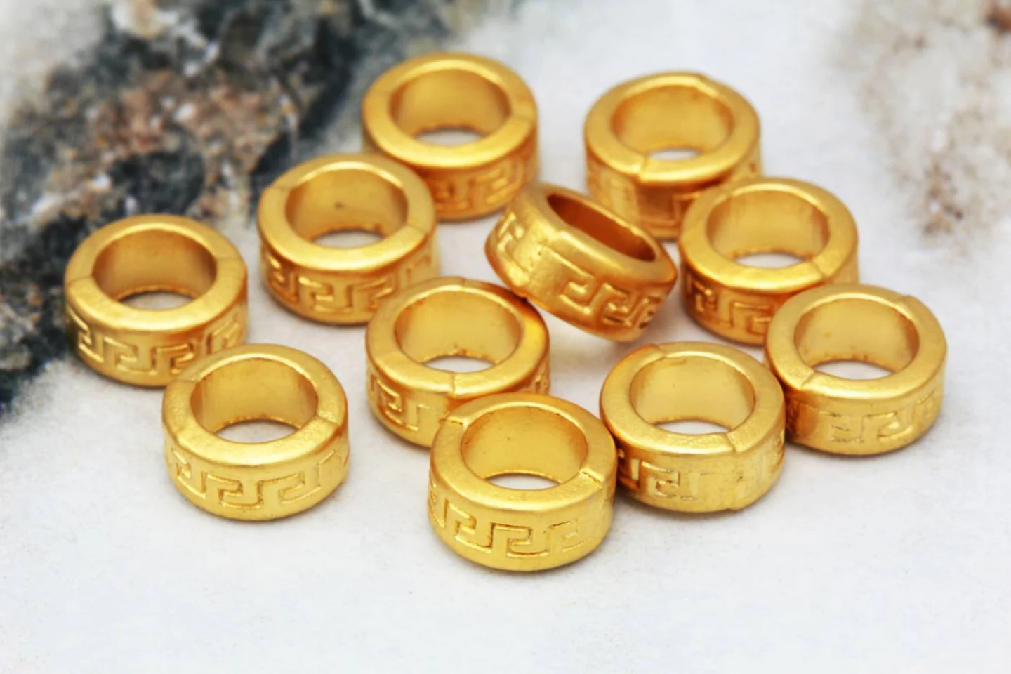 gold-plated-metal-8mm-rondelle-spacer.