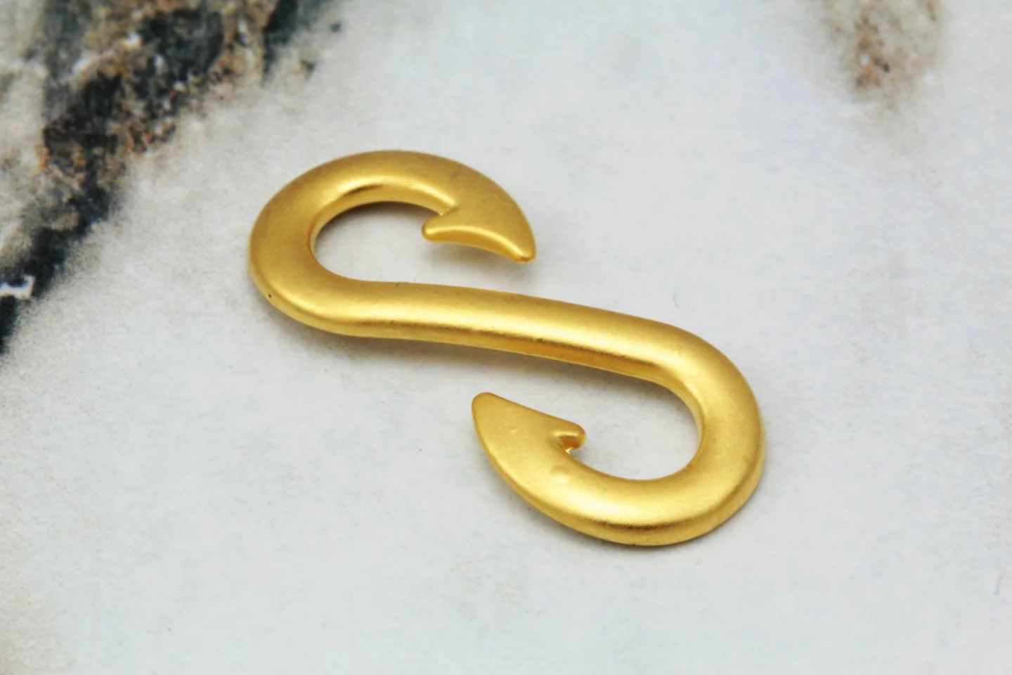 gold-plated-s-hook-connector-charm.