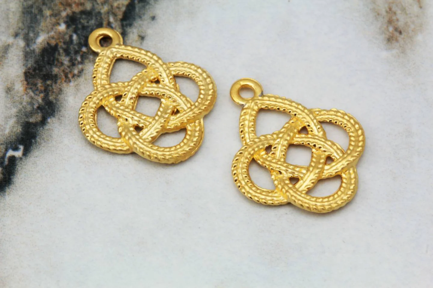 gold-plated-celtic-love-knot-pendants.