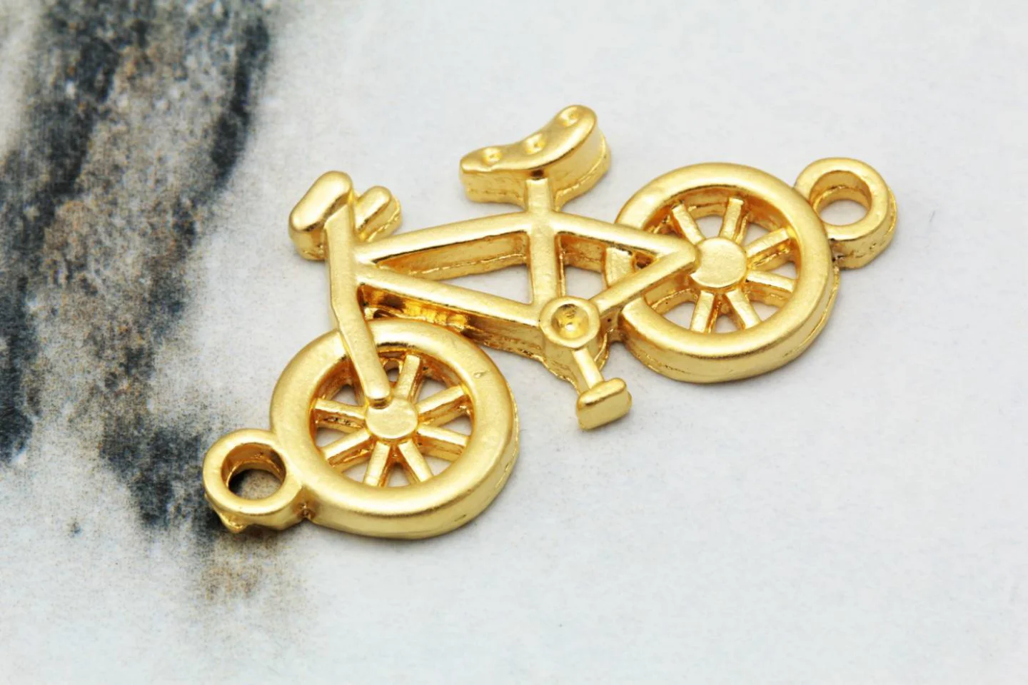 gold-plated-metal-bicycle-jewelry-charms.
