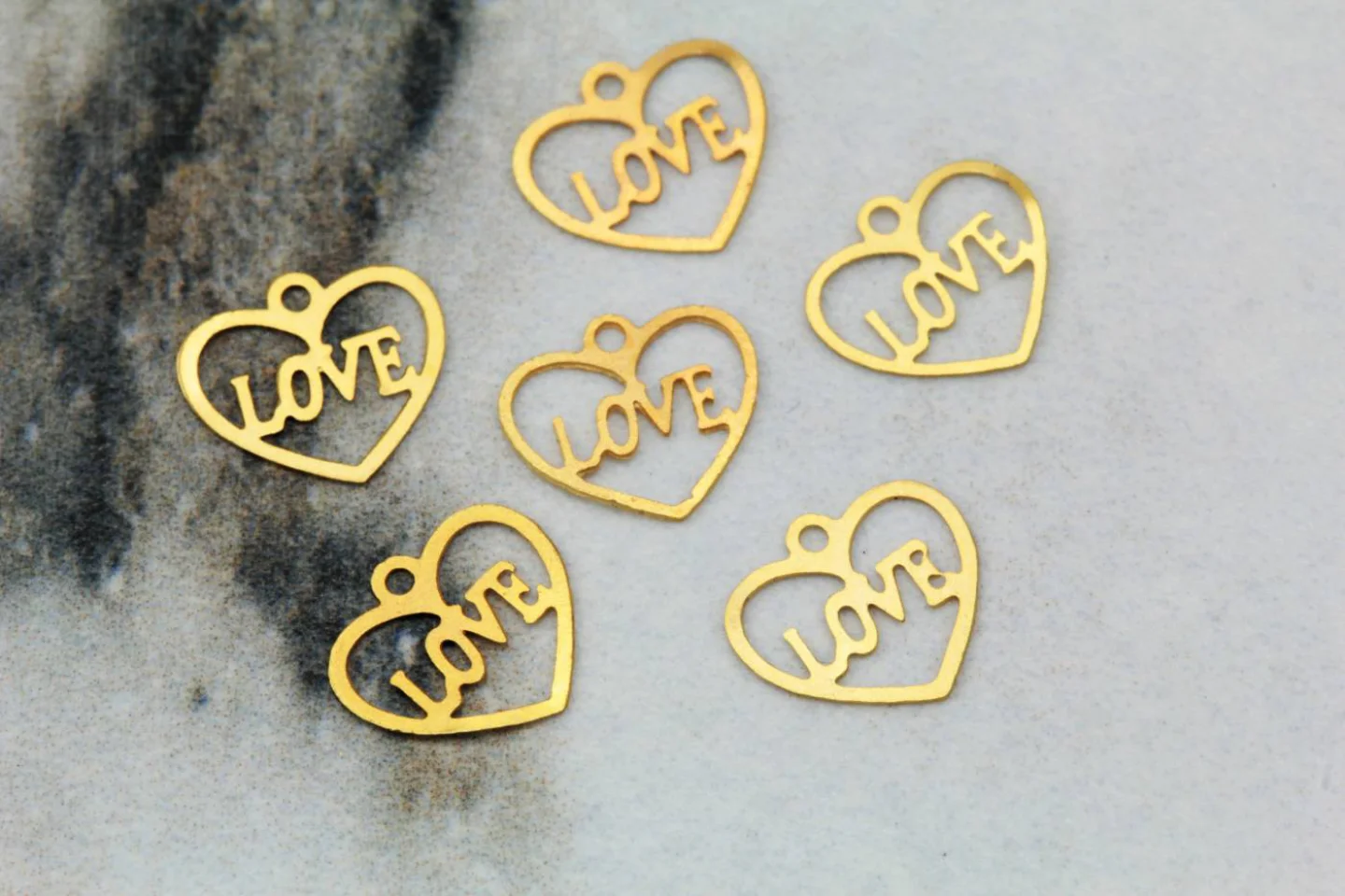 gold-plate-brass-tiny-love-heart-pendant.