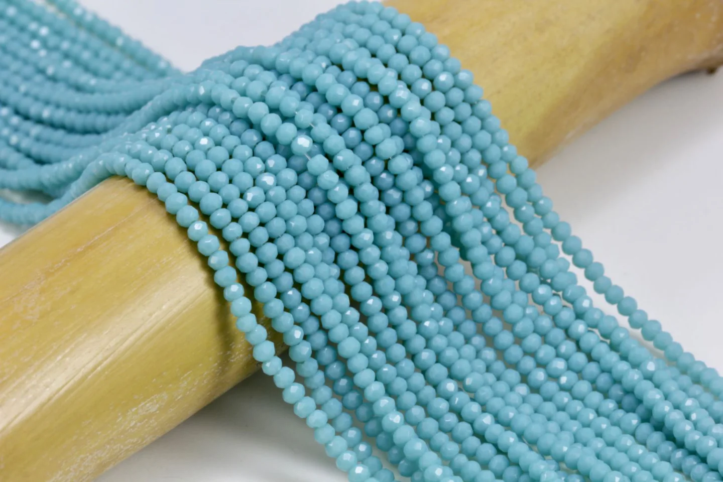 2mm-turquoise-crystal-glass-beads.