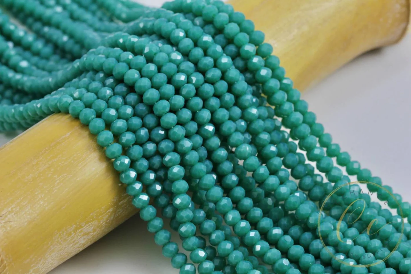 4mm-glass-emerald-green-beads.