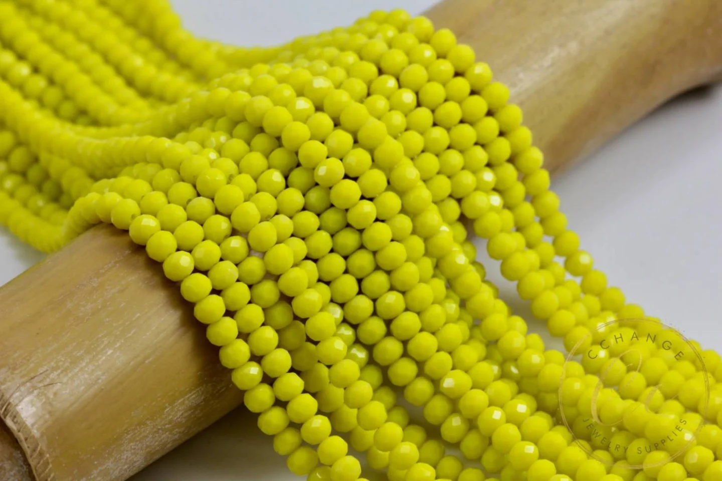 crystal-glass-beads-neon-yellow-colour.