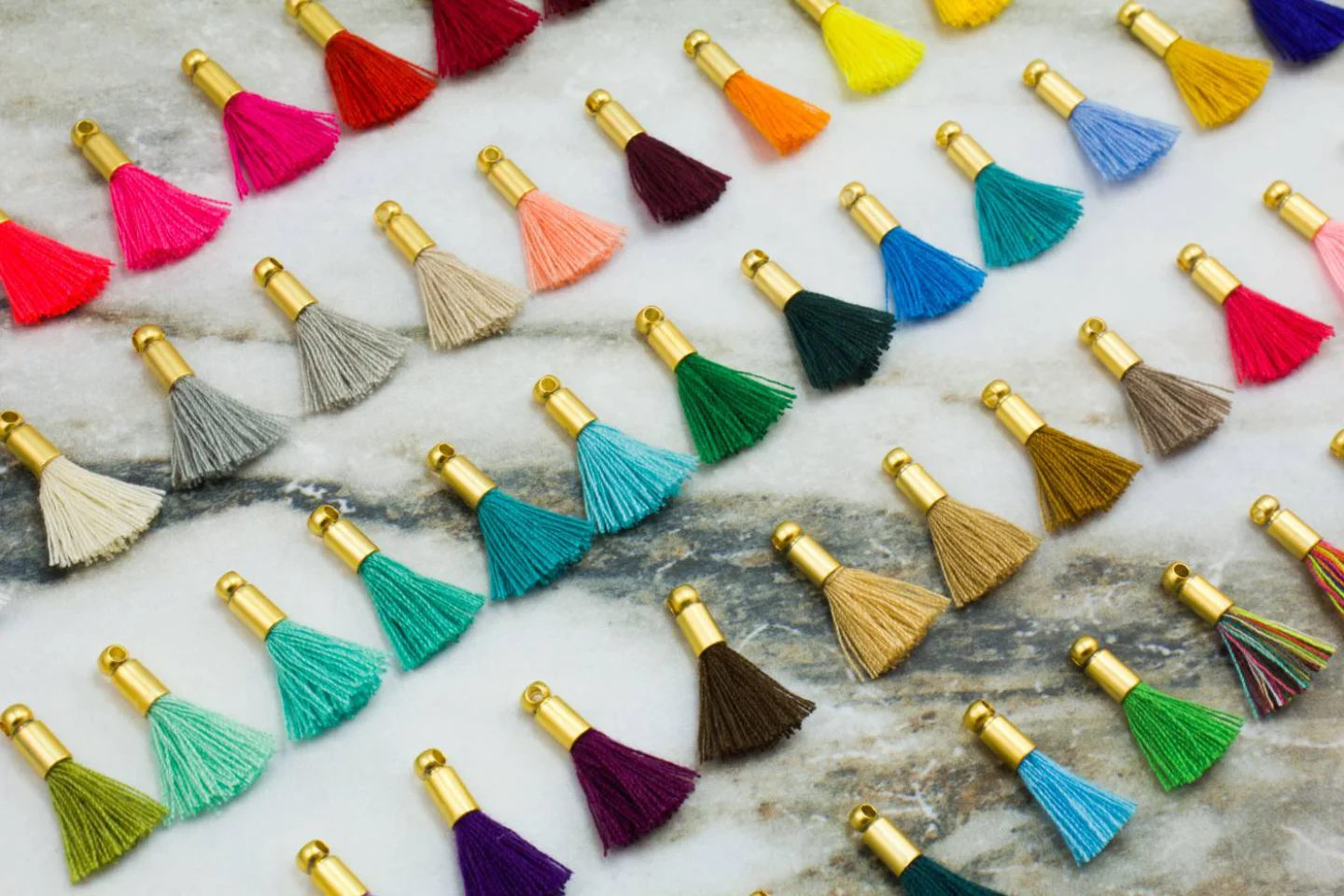 2cm-colorful-mini-cotton-tassels.
