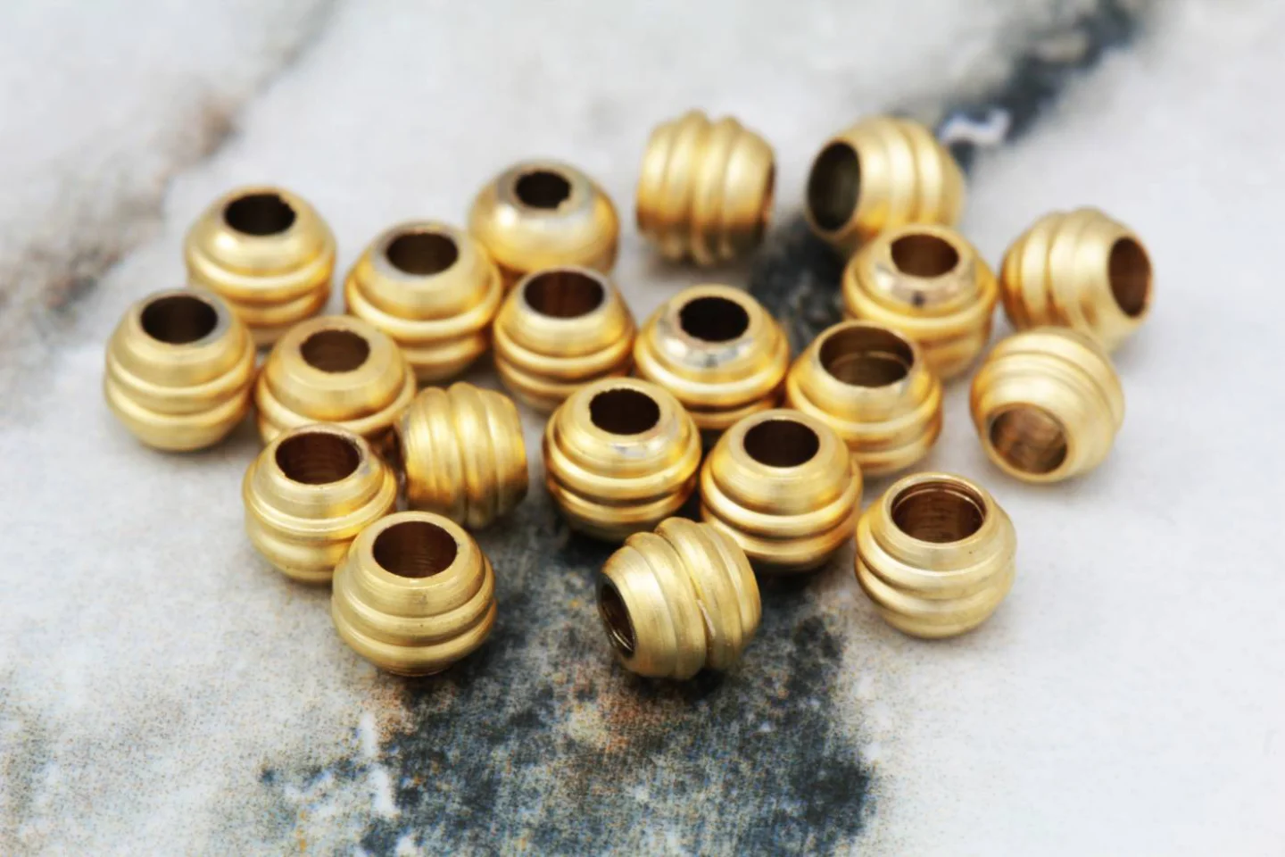 gold-plated-brass-round-spacer-beads.