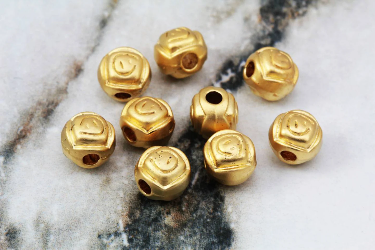 gold-metal-ball-round-spacer-beads.
