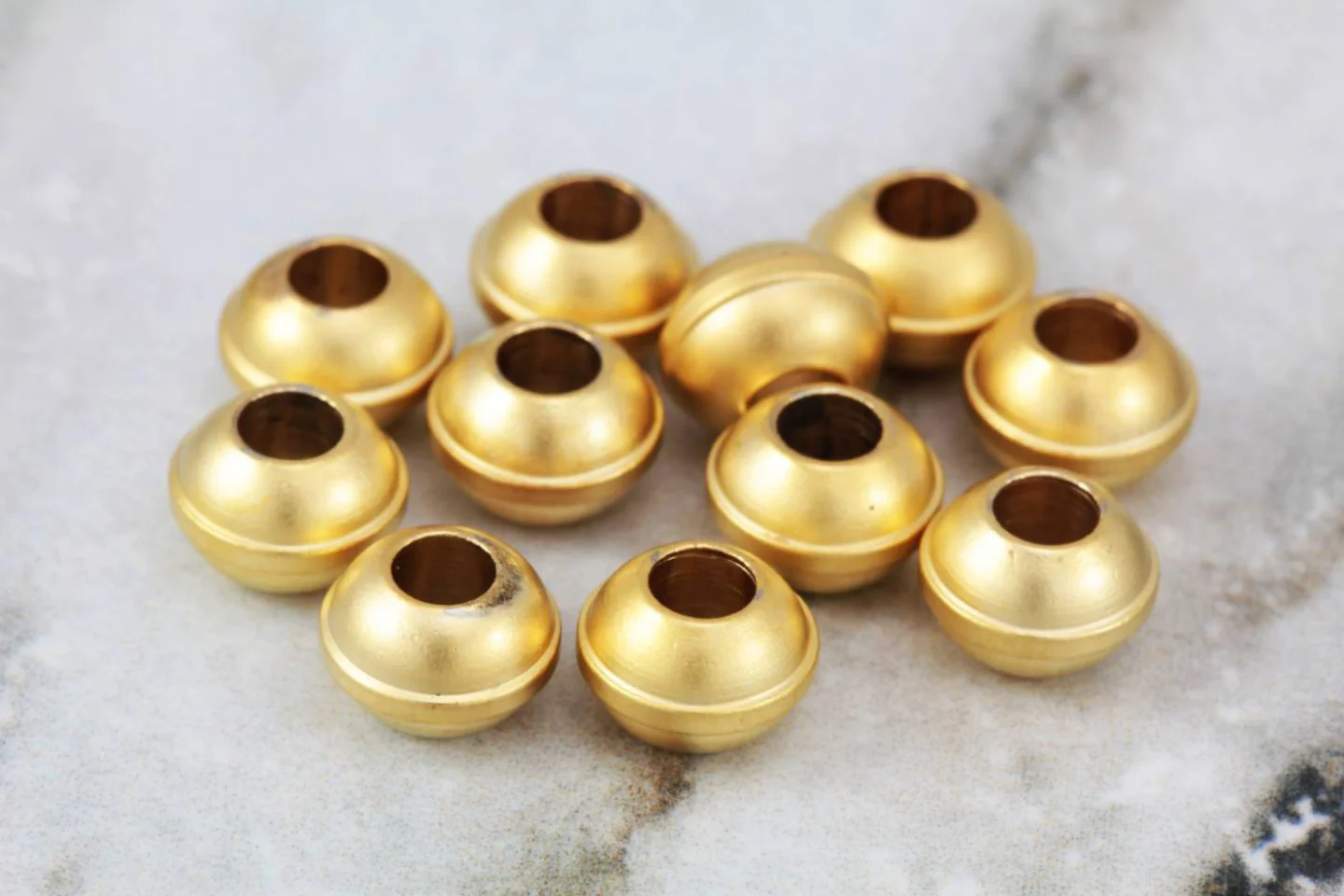 gold-plated-brass-saucer-spacers-beads.
