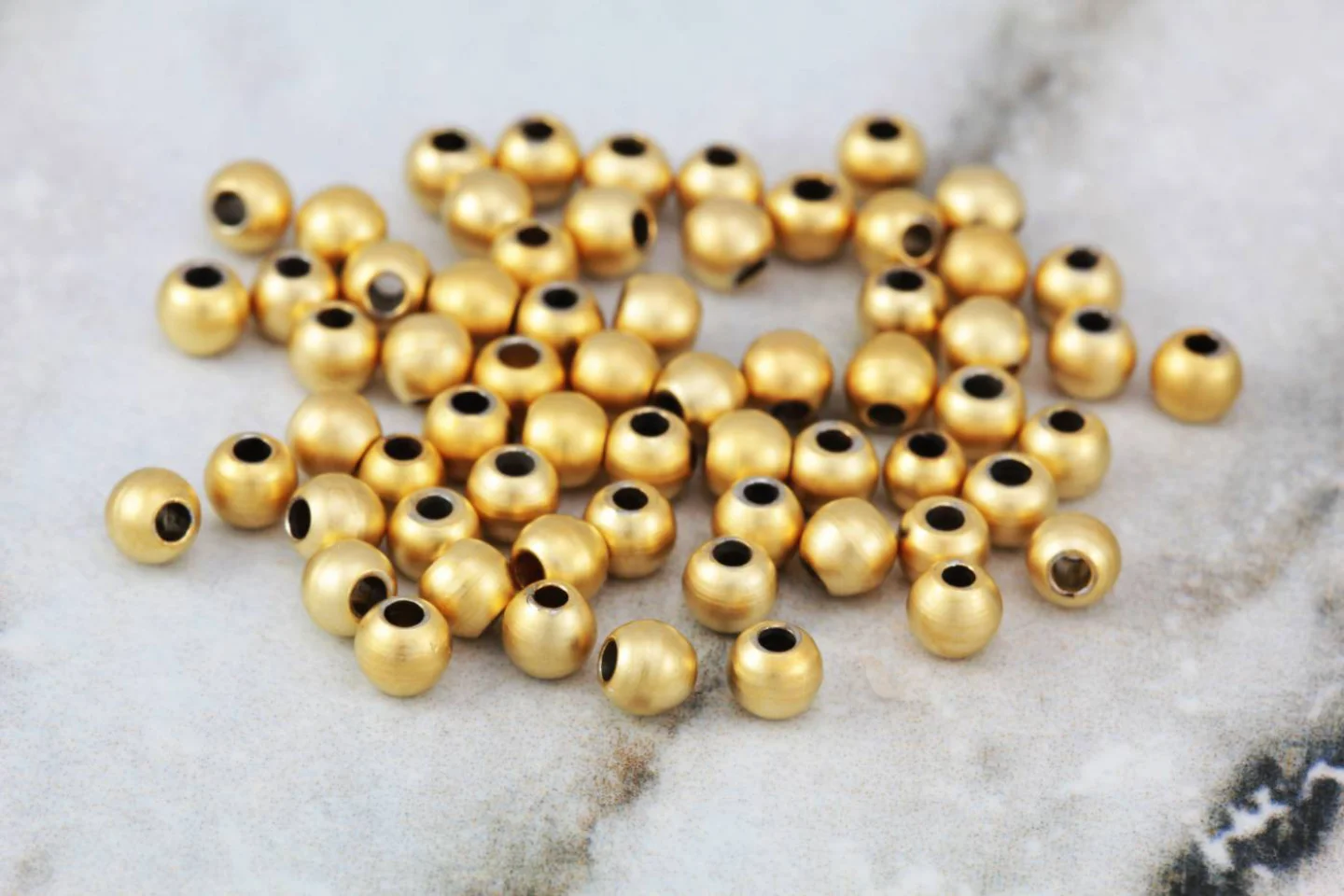 gold-plated-brass-3mm-round-ball-beads.