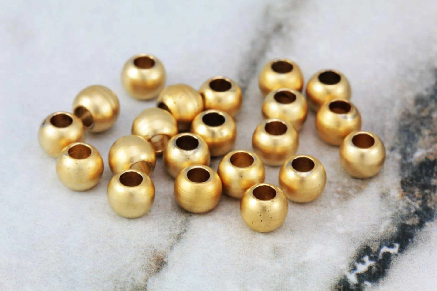 5mm-gold-plated-mini-ball-spacer-finding.