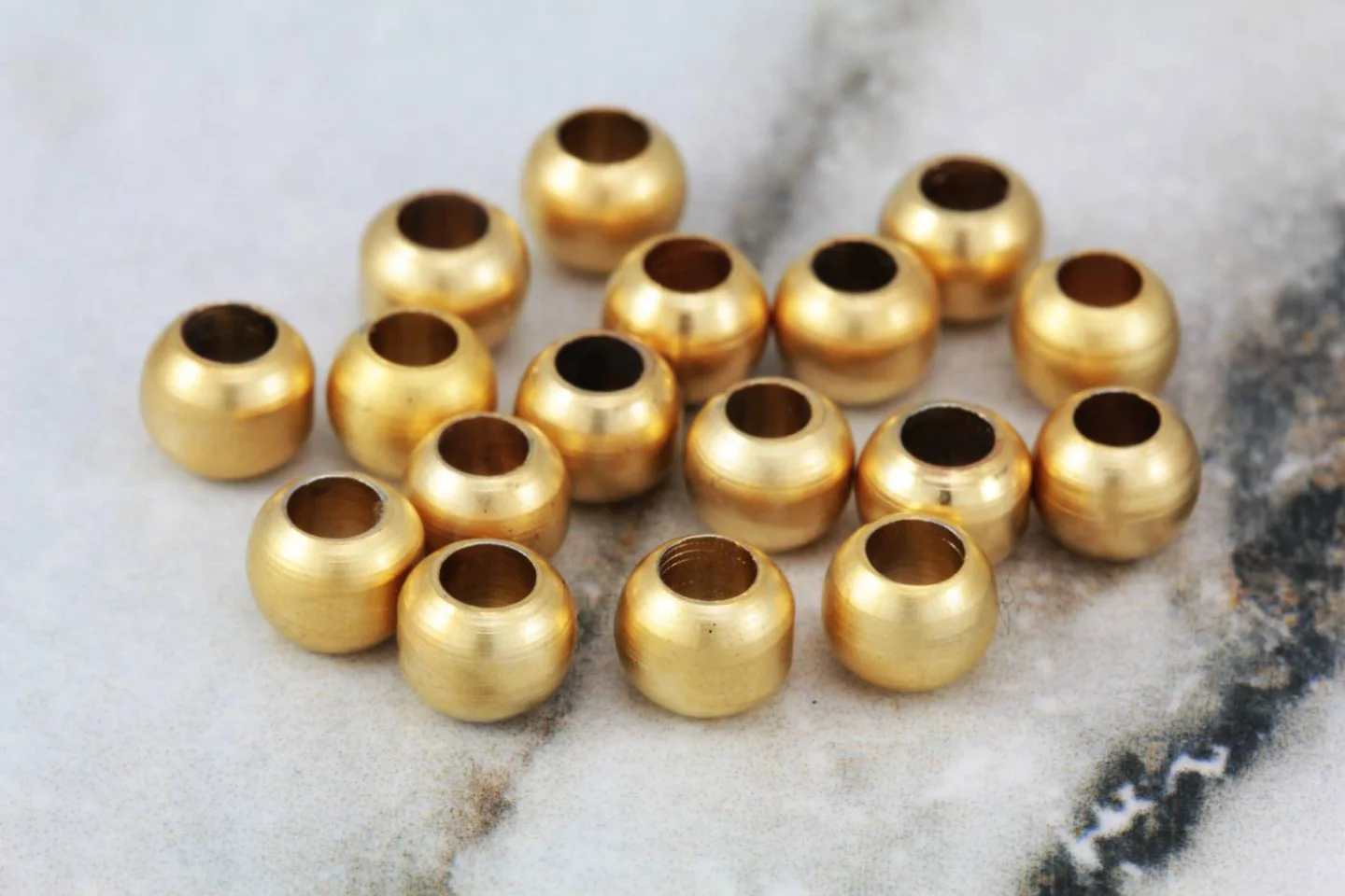 6mm-gold-plated-round-ball-beads.