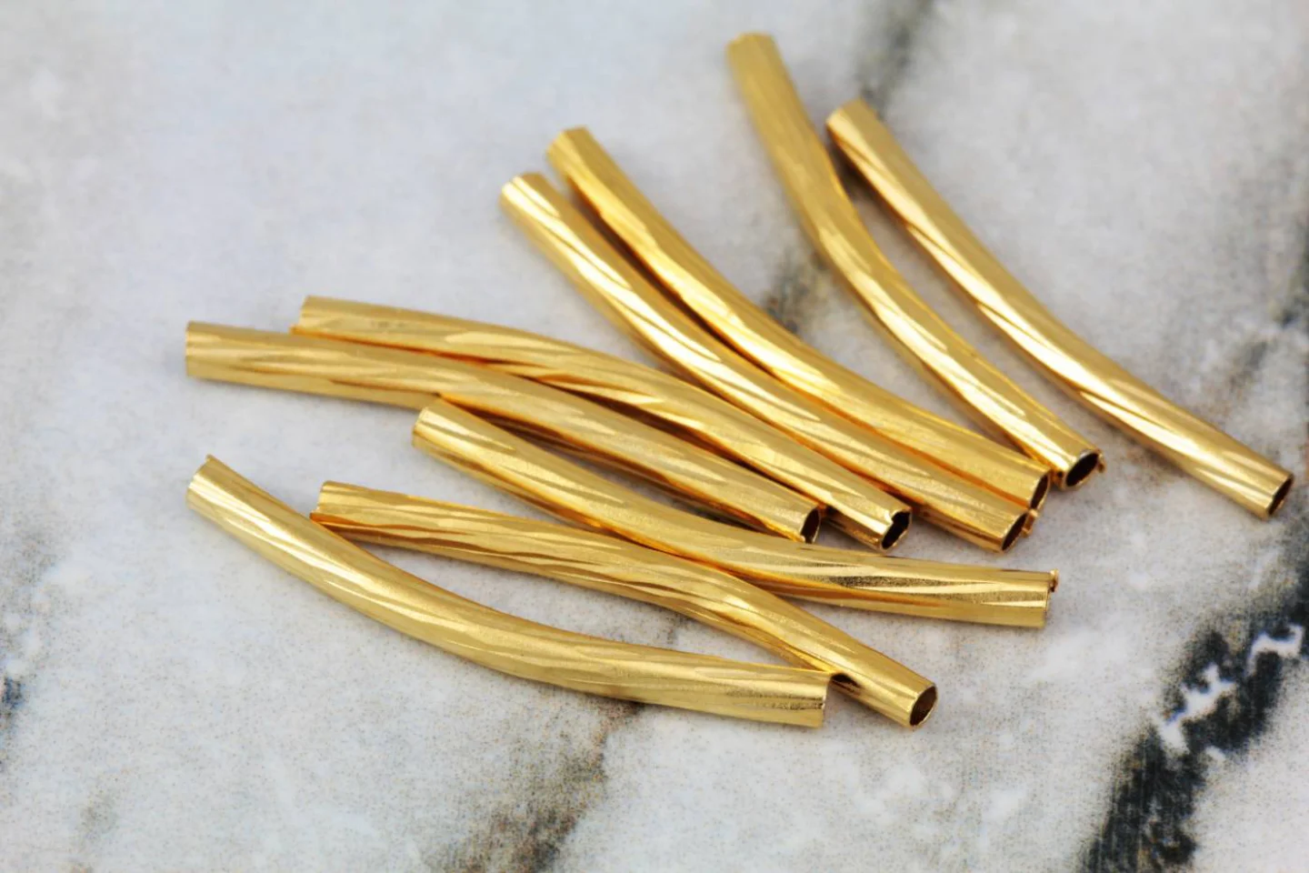 gold-plated-brass-curved-end-bar.